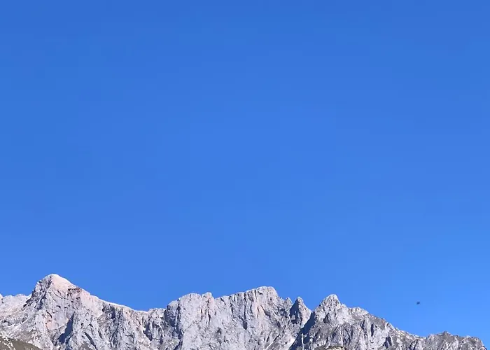 Aire De Picos Sur * Brez